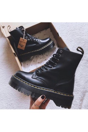 Dr. Martens Siyah Bot