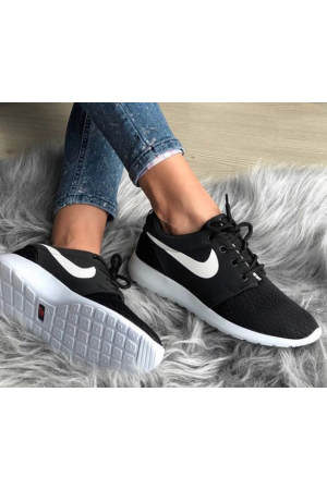 Nike Roshe Siyah