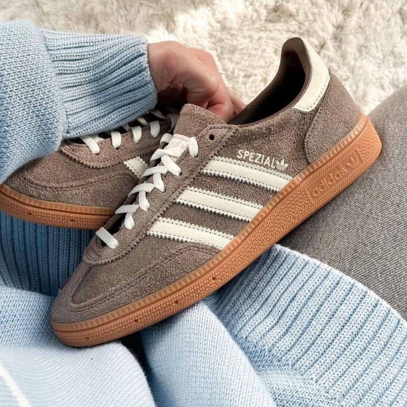 Adidasi Spezial kahve